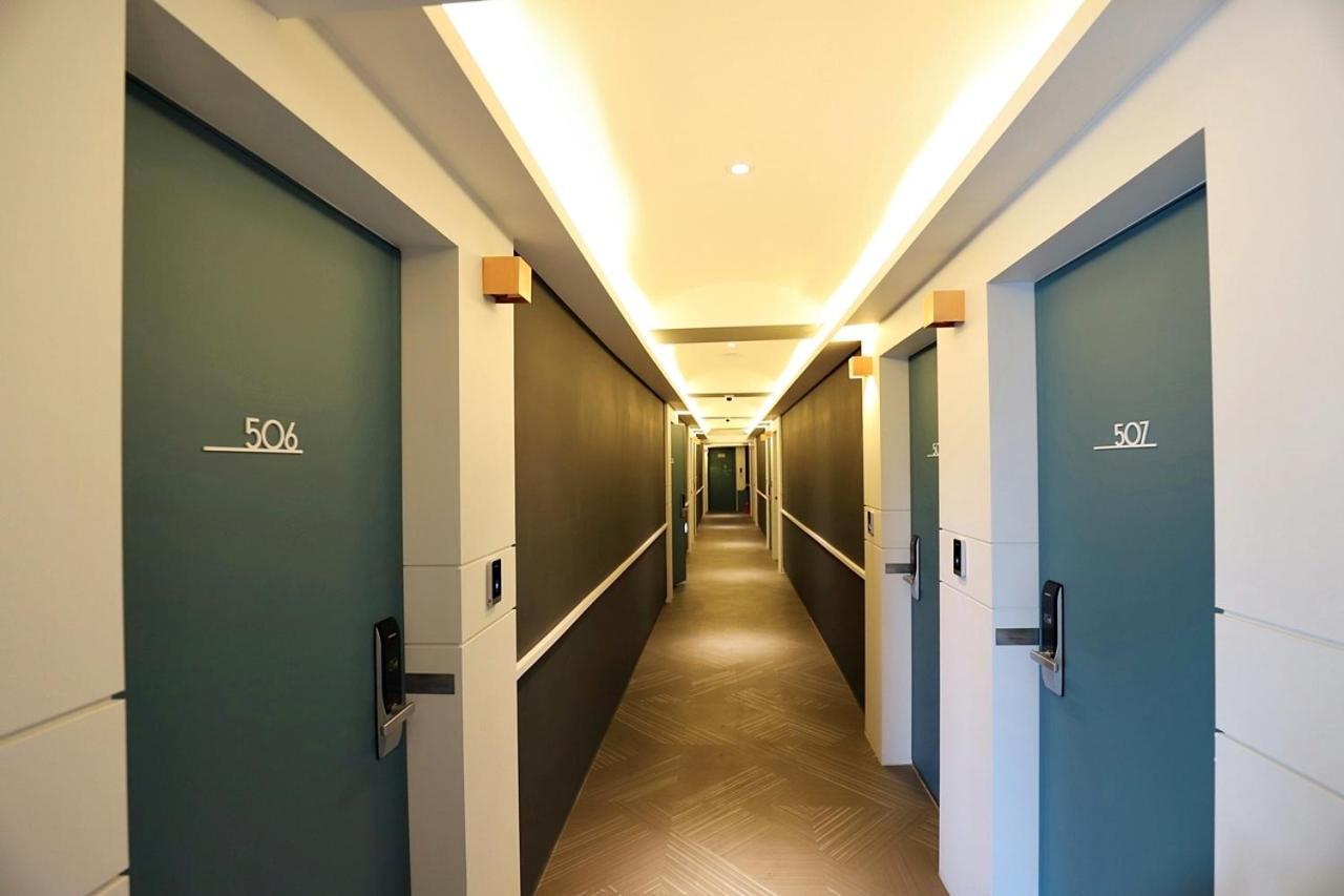 Hotel In Cafe Doksan Сеул Экстерьер фото