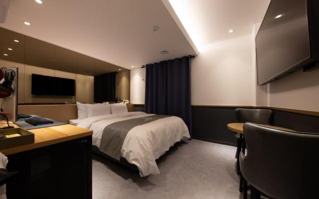 Hotel In Cafe Doksan Сеул Экстерьер фото