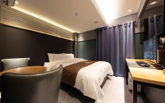 Hotel In Cafe Doksan Сеул Экстерьер фото