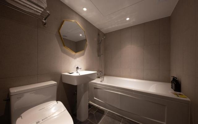 Hotel In Cafe Doksan Сеул Экстерьер фото